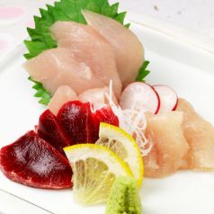 料理メニュー写真&nbsp;比内地鶏刺し三点盛り