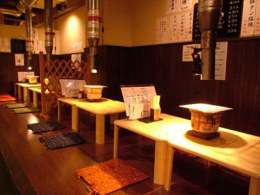 焼肉 もつ鍋 炭焼ホルモン 大成食道 巣鴨店の雰囲気1