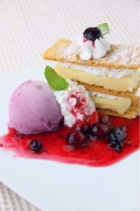 料理メニュー写真&nbsp;サクサクパイとチーズケーキのミルフィーユ