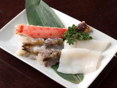 料理メニュー写真 海の幸盛り