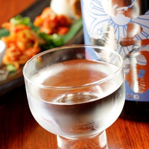 日本酒×刺身を心ゆくまで楽しむ!神田の行きつけにしたくなる居酒屋3選