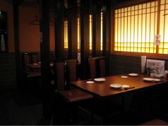 友人と気軽な会食にも使える☆
