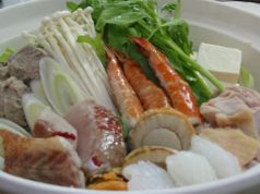 料理メニュー写真 特製寄せ鍋