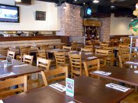 全88席！広く開放的な店内