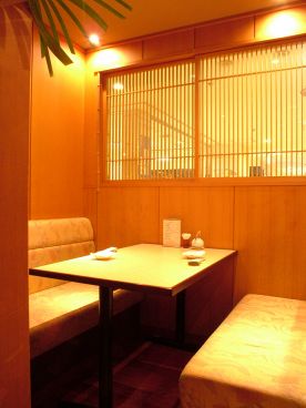 すし 勘六 新宿小田急ハルク店の雰囲気1