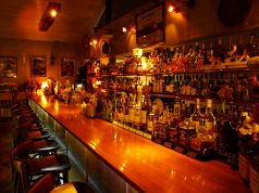 フードバー Food&Bar 古酒屋 朝日店の雰囲気3