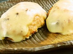 料理メニュー写真&nbsp;つくねチーズ