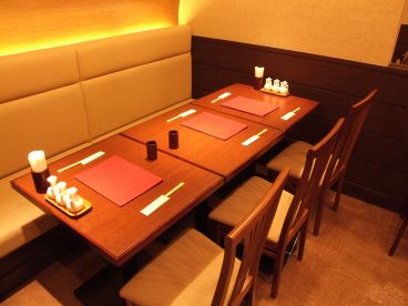 口福炒飯楼 コウフクチャーハンロウ 新宿ミロード店の雰囲気1