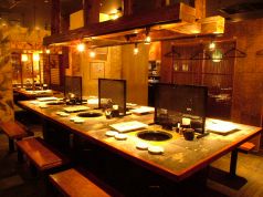 牛角 横浜 ムービル店の雰囲気1