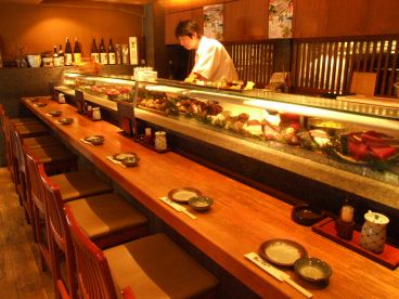 魚がし日本一新宿南口店の雰囲気1