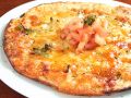 料理メニュー写真&nbsp;ミックスピザ
