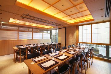 さがみ 小田急本館店の雰囲気1