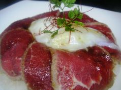 料理メニュー写真 牛肉のまかない飯