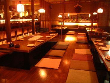 おかず 溜池山王店の雰囲気1