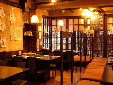 なかみ屋本店 六本木 ホルモン焼肉の雰囲気1