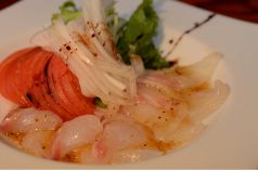 料理メニュー写真&nbsp;鮮魚のカルパッチョ（鯛/サーモン/ホタテ/ボイルたこ）