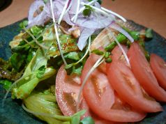 料理メニュー写真&nbsp;野菜サラダ・韓国サラダ・ごまドレサラダ