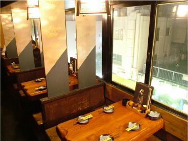 海峡 新宿中央口店 珈琲 無国籍ダイニングの雰囲気1