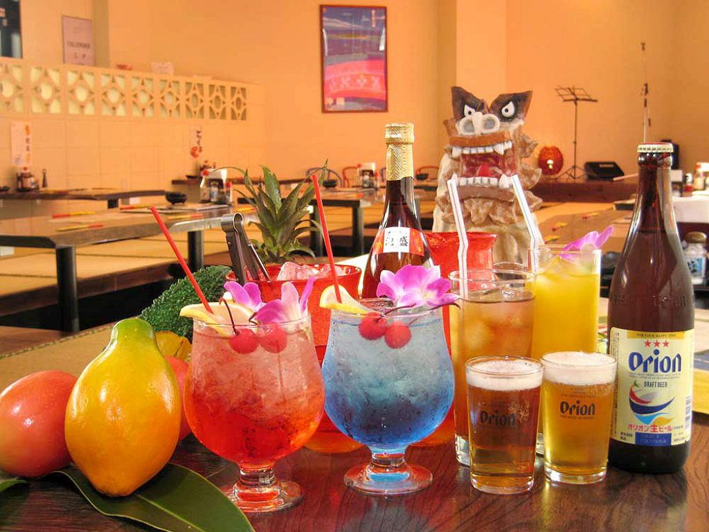 飲み放題は2時間1000円★沖縄の夜を思う存分お楽しみください…♪