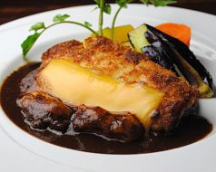 料理メニュー写真 ビーフカツレツ