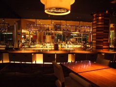 フーディアンバー イッサ Foodiun Bar 一瑳 横浜ベイクォーター店の写真