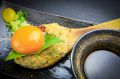 料理メニュー写真&nbsp;背中に乗せれないのでしゃもじに乗せた焼きつくね