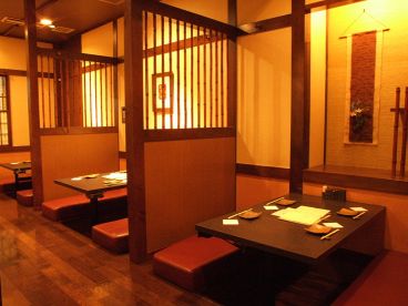 車 宮崎地鶏炭火焼 江坂店の雰囲気メイン
