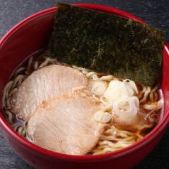 料理メニュー写真 半ラーメン