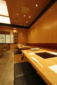 おでん おぐ羅 日本橋三井タワー店の雰囲気2
