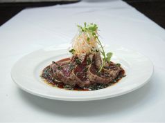 料理メニュー写真&nbsp;近海マグロの三色ペッパーソテー