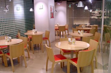パスタ＆ケーキcafe　Ducky　Duck　阿佐ヶ谷店の雰囲気1