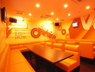 ビッグエコー BIG ECHO 25 名古屋錦通り店の雰囲気1