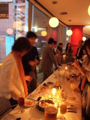 １００人以上なら立食パーティーで・・・♪