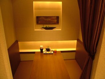 健康中華庵 青蓮 せいれん 川崎西口店 ソリッドスクエア店の雰囲気1