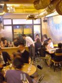 アール R SHOT & FOODS ショット アンド フーズの雰囲気3