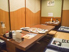 こちら丸特漁業部 名掛丁店の雰囲気2