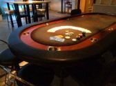 カードゲームで盛り上がる♪