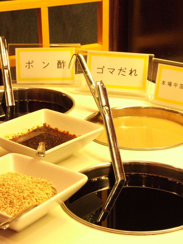 好みに合わせて、つけダレを数種類ご用意♪あなtの好みの味を探してね☆