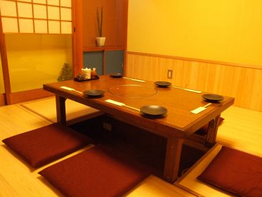綱 創作居酒屋の雰囲気1