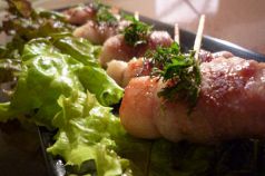 料理メニュー写真&nbsp;梅しそ肉巻き