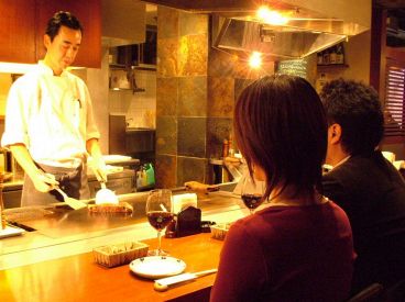 一鐵 グランデール 鉄板焼きの雰囲気1