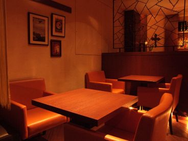 バーアウア Bar AWAの雰囲気1