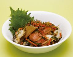 料理メニュー写真 ガゴメ昆布松前漬け