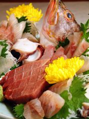 料理メニュー写真&nbsp;本日の刺身盛り合わせ