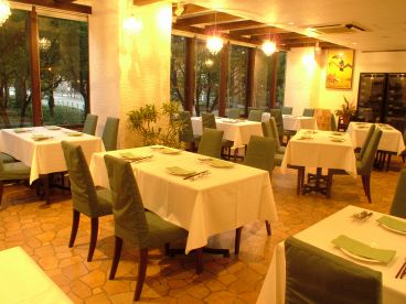 トラットリア パージナ TRATTORIA Paginaの雰囲気1