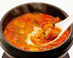 料理メニュー写真&nbsp;海鮮キムチの豆腐チゲ