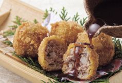 料理メニュー写真&nbsp;手ごねつくねのジューシーメンチ