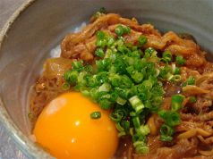 料理メニュー写真&nbsp;馬スジ丼