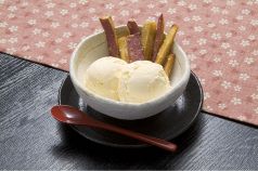 料理メニュー写真 ほくほくさつま芋バニラアイス