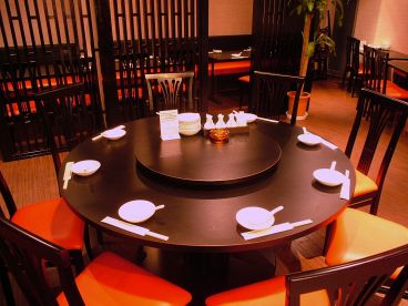 西湖春 新宿三丁目店の雰囲気1